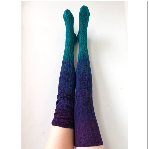 Ombré Hand Dyed cable Knit thigh high - Picture 6 of 11